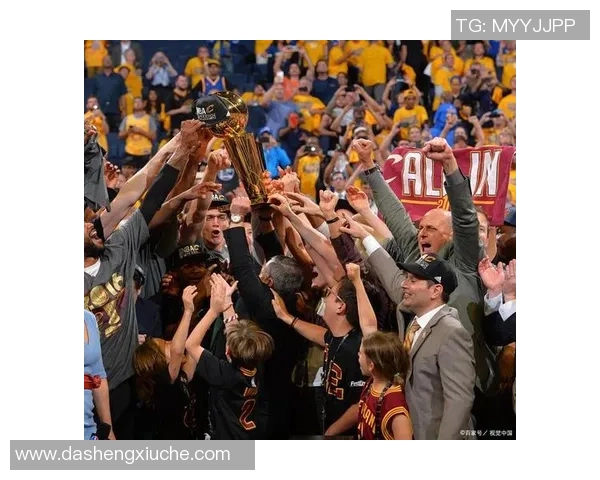 西部半决赛火箭与勇士激战正酣谁能晋级决赛争夺总冠军荣耀