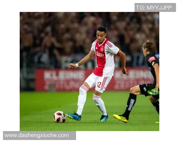 阿贾克斯与斯巴达激战正酣谁能在这场较量中笑到最后