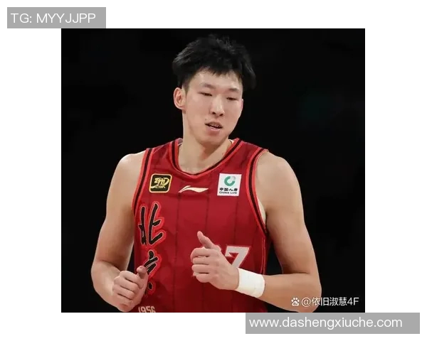 周琦的篮球之路:从青涩少年到国际赛场的明星之旅 周琦的篮球之路:从青涩少年到国际赛场的明星之旅