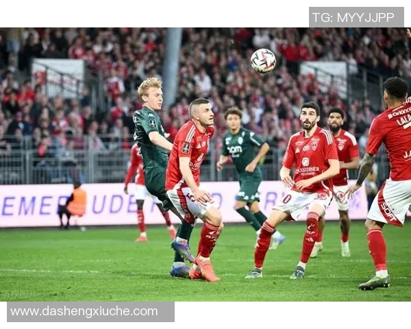 摩纳哥与波尔多对决分析揭示双方战术与球员状态差异